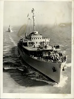 Anchorage: Boats - Sailing - Ships
