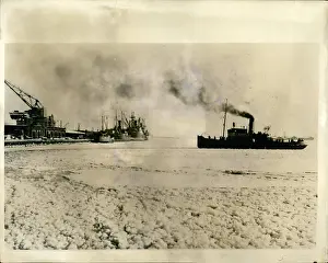 Froze: Boats - Sailing - Ships