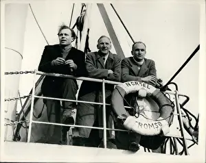 Crawley: Boats - Sailing - Ships