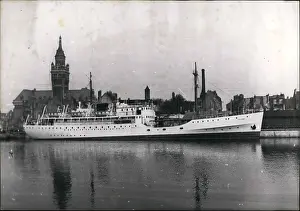 Figured: Boats - Sailing - Ships