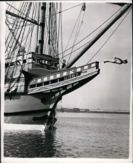 Descendant: Boats - Sailing - Ships