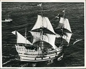 Mayflower: Boats - Sailing - Ships