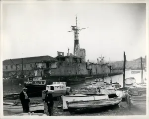 Nears: Boats - Sailing - Ships