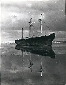 Beached: Boats - Sailing - Ships