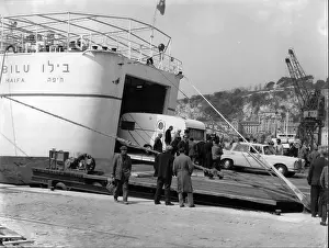 Haifa: Boats - Sailing - Ships