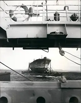 Hulk: Boats - Sailing - Ships