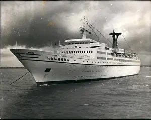 Stabilised: Boats - Sailing - Ships