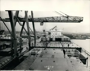 20ft: Boats - Sailing - Ships