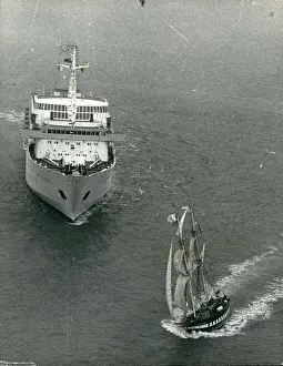 Solent: Boats - Sailing - Ships