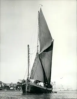 Silvertown: Boats - Sailing - Ships