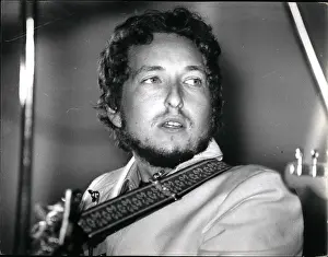 Dylan: Bob Dylan, American folk singer