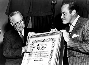 Boblbd: Bob Hope Mid 40's President Truman presenting ?