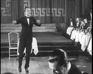Howes: Bobby Howes Dancing