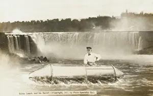 Leach: Bobby Leach and his barrel - Niagara Falls