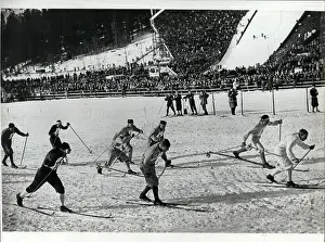 Jeux: Bobsledding - Skating - Skiing - Figure Skating