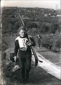 Hardly: Bobsledding - Skating - Skiing - Figure Skating