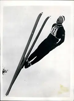Competitive: Bobsledding - Skating - Skiing - Figure Skating