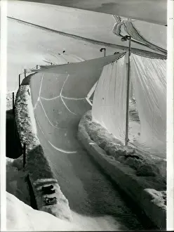 Raiser: Bobsledding - Skating - Skiing - Figure Skating