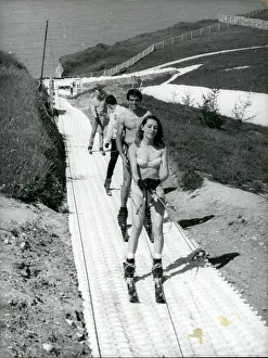 Holidaymaker: Bobsledding - Skating - Skiing - Figure Skating
