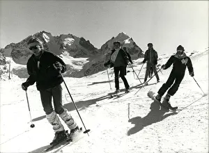 Engadin: Bobsledding - Skating - Skiing - Figure Skating