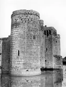 Impending: BODIAM CASTLE