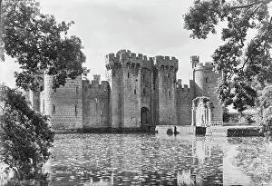 Moat: Bodiam Castle
