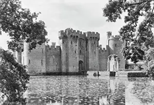 Moat: Bodiam Castle
