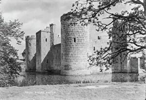 Moat: Bodiam Castle