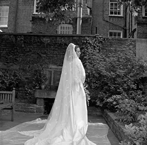 Madame Yevonde (mary Evans): Bodin Wedding set (check image for whom depicted)