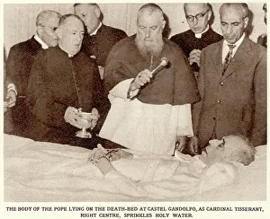 Gandolfo: Body of Pope Pius XII