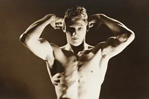Flexing: Bodybuilder - Scarborough, England