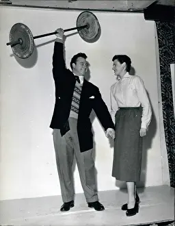 Mcdonald: Bodybuilding - Weightlifting