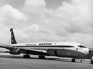 Qantas: Boeing 707-338C - Qantas