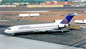 1079: Boeing 727-224 N69735