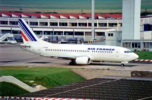 B737: Boeing 737-300 F-GHVN