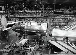 Lowered: BOEING 747-400 aircraft