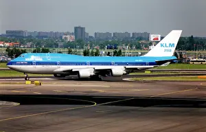 B747: Boeing 747-406M PH-BFC