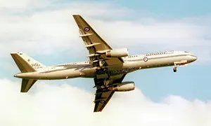 Waddington: Boeing 757-2K2 NZ7571