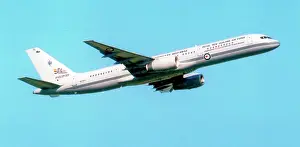 Waddington: Boeing 757-2K2 NZ7571