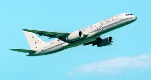 Waddington: Boeing 757-2K2 NZ7571