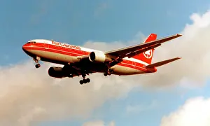B767: Boeing 767-233 C-FBEG