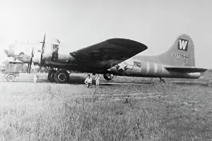 B 17: Boeing B-17 Flying Fortress