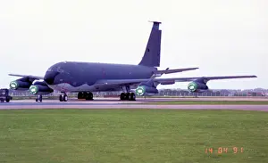 Tanker: Boeing KC-135E Stratotanker