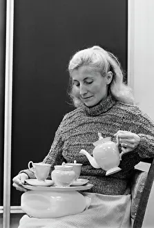 Lidiya: Bogdanovich Porcelain Factory