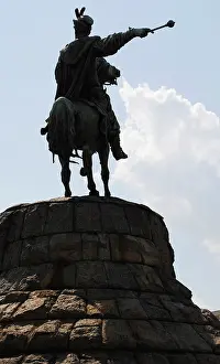 Kyiv: Bohdan Khmelnytsky (1595-1657). Cossack's leader. Monument b