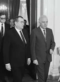 Bohuslav: Bohuslav Chnoupek visits USSR