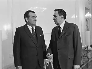 Politburo: Bohuslav Chnoupek visits USSR