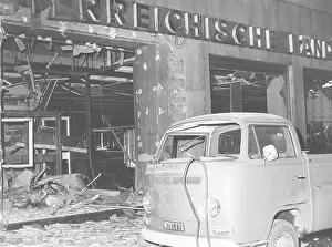 Dilapidation: Bomb attack on a branch of Landerbank