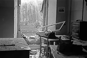 Nazification: Bomb attack on de-Nazification court 1946