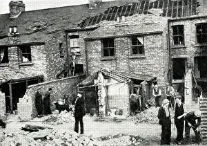 Clear: Bomb attack on a Yorkshire town, WW2